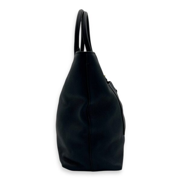 2 way bag Top Handle Bag Blue in Calfskin, Gold hardware - Image 5