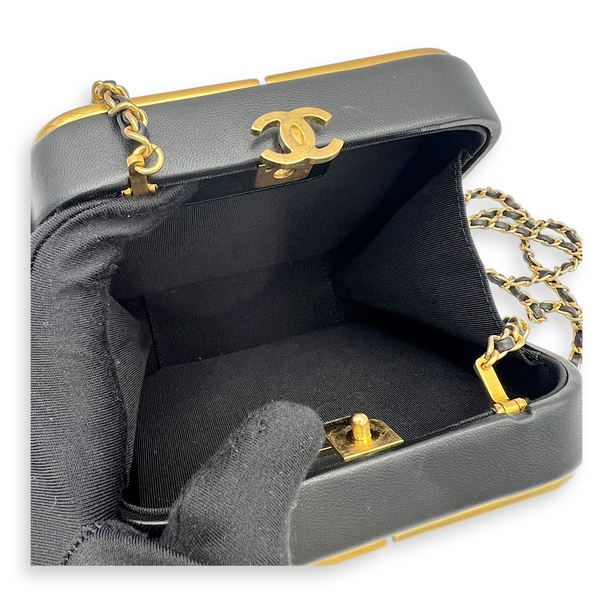 METAL Crossbody Bag Black in Lambskin, Gold hardware - Image 7