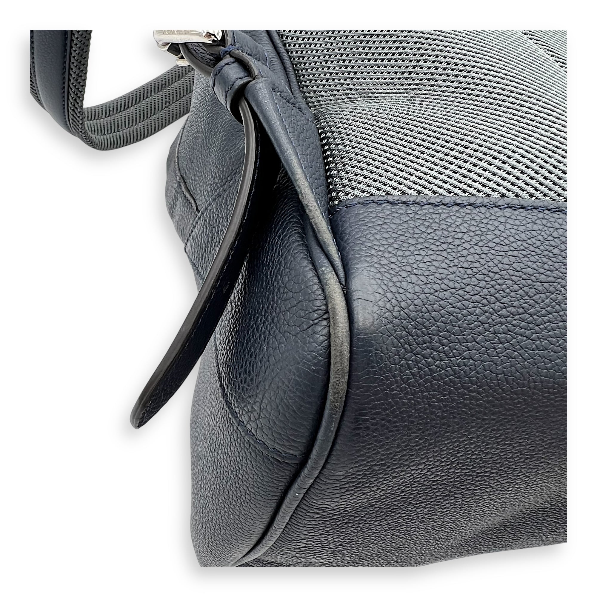 Chiodo Backpack Blue in Calfskin, Silver hardware - Image 12