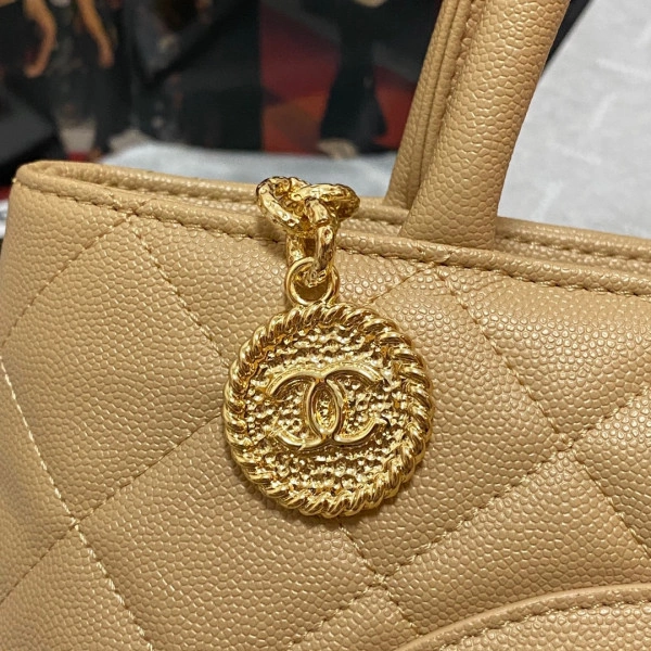CHANEL VINTAGEP BAG AllSeason 1624 - Image 4