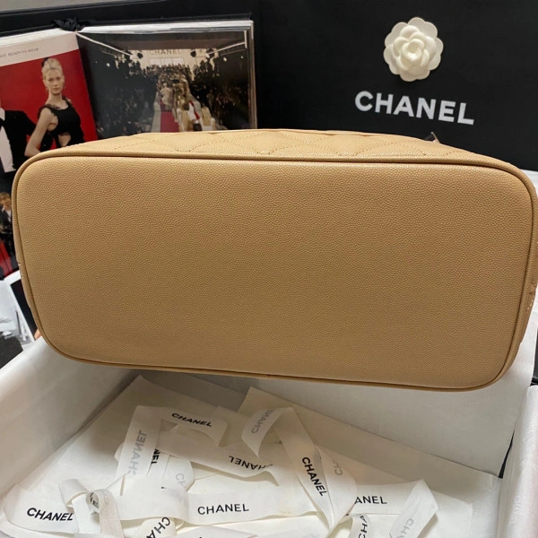 CHANEL VINTAGEP BAG AllSeason 1624 - Image 6