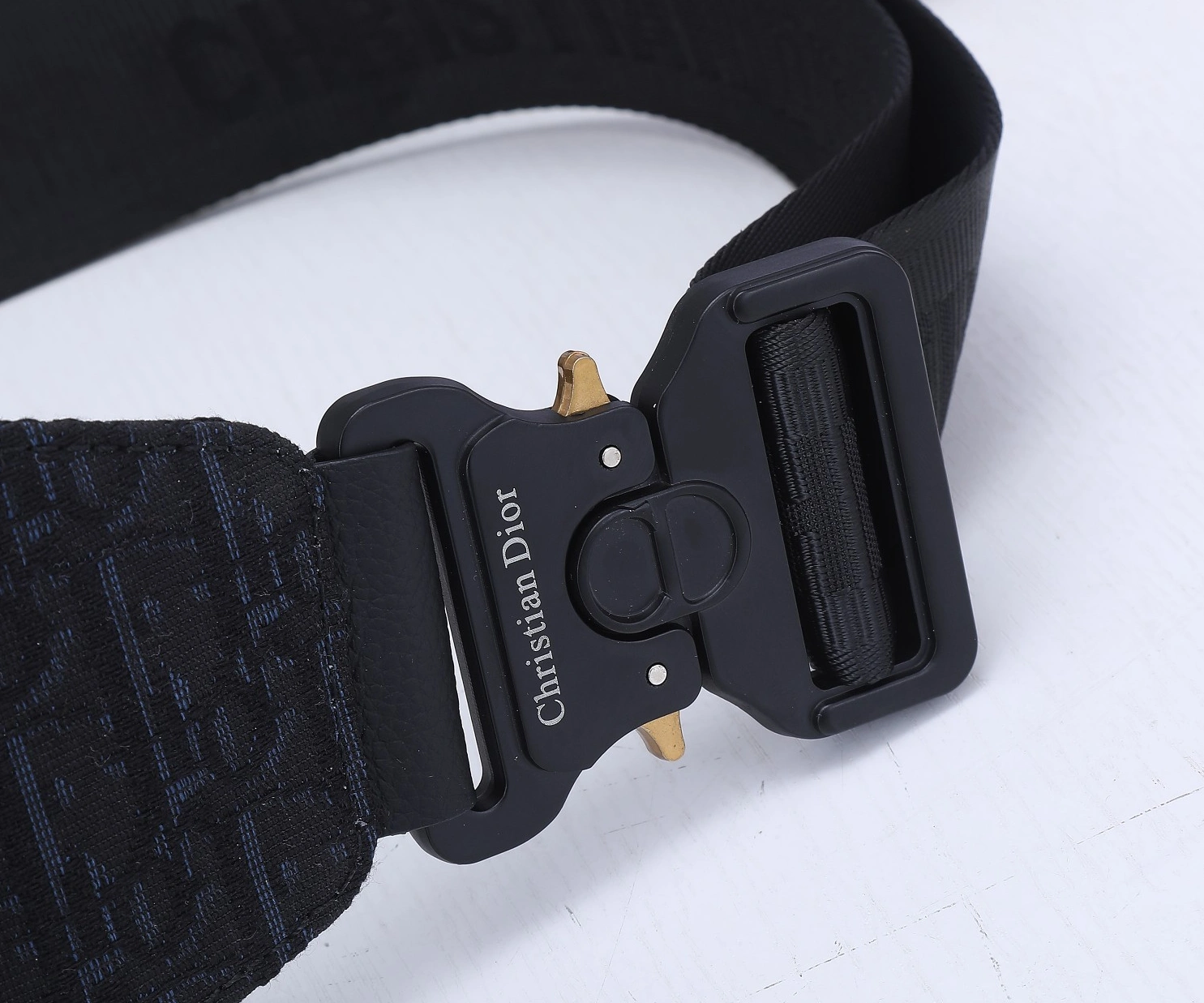 Christian Dior AAA Quality Belt Bags ModernLook 3367 - Image 3