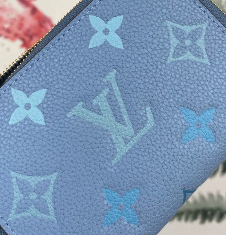 Stylish 3401 Louis Vuitton AAA Quality Wallets For Women - Image 5