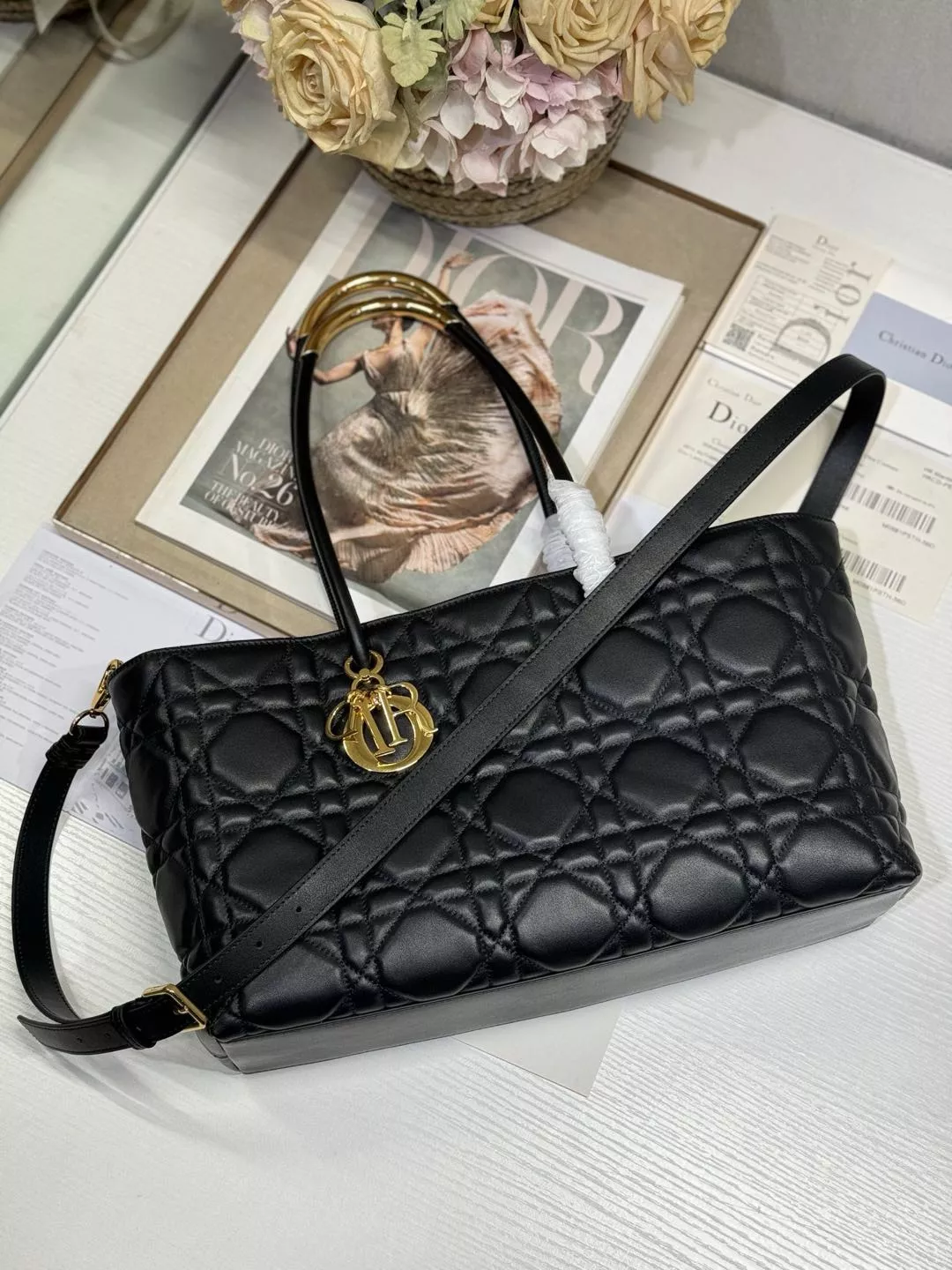 Timeless 284 Christian Dior AAA Quality Shoulder Bags For Women - Image 5